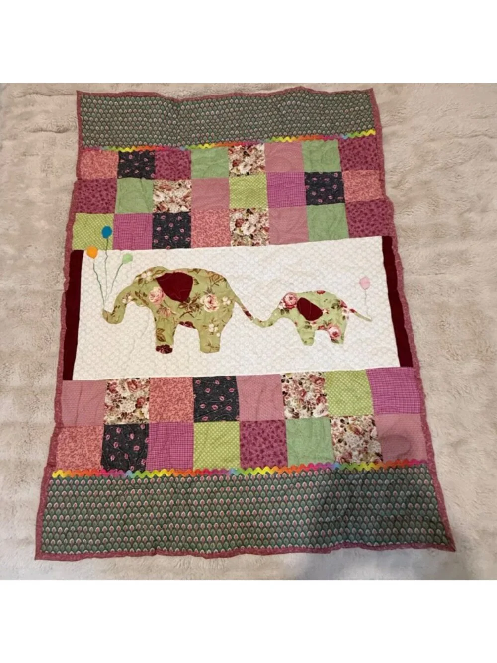Handmade Patchwork Baby Quilt Pink Purple Floral Elephant Applique Blanket Nurse